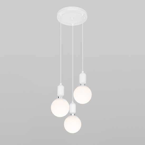 Фото №3 Подвесной светильник со стеклянными плафонами 50151/3 белый
