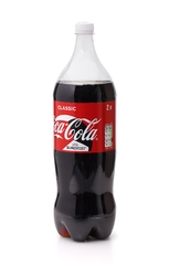 Л классик. Кока кола Classic 2 л. Газированный напиток Coca-Cola 2 л. Cola Classic в КБ 2л. Напиток Coca-Cola сильногазированный, 2л.